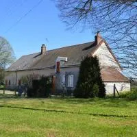 Ancienne fermette à Aigurande: nature, proche Creuse, 1 chambre, jardin privé, barbecue, garage - FR-1-591-1, hotell sihtkohas Aigurande