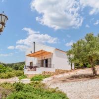 Stunning home in Estepa with Outdoor swimming pool, WiFi and 2 Bedrooms