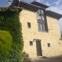 La Casina de Valles de San Román, hotel u gradu 'La Busta'