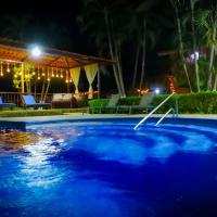 Hotel & Villas Huetares, hotell i Playa Hermosa