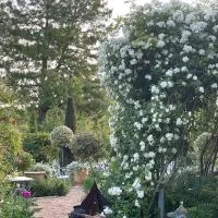 Les Jardins Haute Couture, hotel sa Huismes