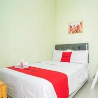 RedDoorz Syariah near Suncity Mall Sidoarjo, hotel v destinaci Sidoarjo
