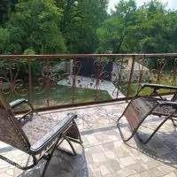 Guest House House at the Forest სახლი ტყის პირას, Hotel in Gordi