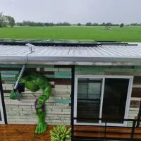 SolarCell Private Homestay - โซล่าเซลล์ไพรเวทโฮมสเตย์, hotel a Uthai Thani