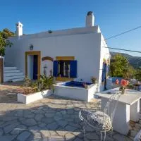 Secret Garden, a little paradise of tranquility.: Lépidha şehrinde bir otel