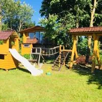 Strazdiņi, hotel v destinaci Saraiķi