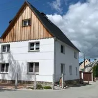 Ferienwohnung Groß, hotel en Königswalde