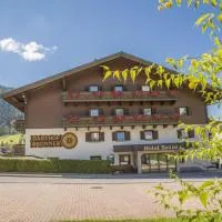 Hotel Sonne, hotel i Wagrain