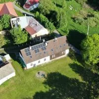 Penzion Na Výsluní, hotel en Strašín