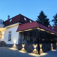 Zámocká koruna u Hoffera, hotel a Nitra