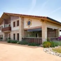 Olivi1948 - Boutique Guest House, hotelli kohteessa Usúrbil