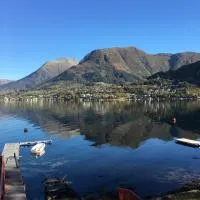 Fjord Apartments, hotel v mestu Dimmelsvik