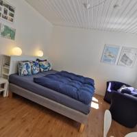 The Cherry Apartment - 'Den Gule Svane' Guest House near Rønne & Beach