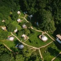 Gura Teghii에 위치한 호텔 Green Camp - Adventure Glamping