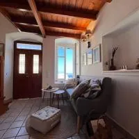 Elia Concept Apartments, hotel em Ano Syros