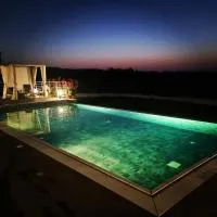 Eva Luxury Villa, hotel en Lachi