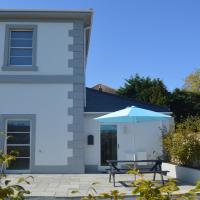 Modern home close to town Free Parking Wifi Dogs ✓ Torquay