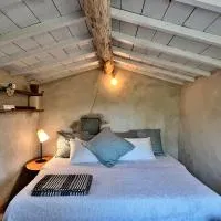 Cabanon bucolique face au Luberon, hotel din Lourmarin