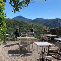 EVEN Bistrot, hôtel à Évenos