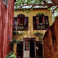 Chez Coumbis, hotel di Goree