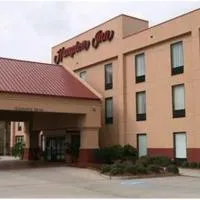 Hampton Inn Laplace, hotelli kohteessa Laplace