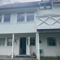 Casa la Familia, hotelli Bergenissä alueella Laksevåg