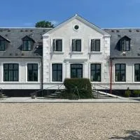 Lynæs Hotel, hotel a Hundested