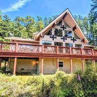 Villa w/ Amazing Bay Views Near Beach w/ Garden, Ping Pong, hotel near Orcas Island Airport - ESD, Eastsound