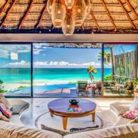 Mar villa right in Tulum beach!, hotel v destin&aacute;cii Tulum