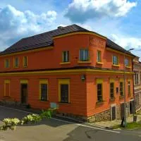 Hostinec a penzion U Rezků, hotel em Jistebnice