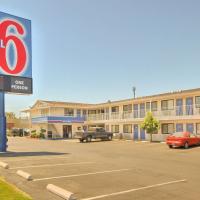Motel 6-Fresno, CA - Blackstone North, hotel v destinaci Fresno