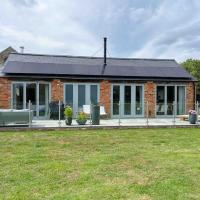 Lodge Barn Annexe, hotel near Sywell Aerodrome - ORM, Hardwick