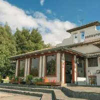 Hotel Hacienda Abraspungo, готель у місті Ріобамба