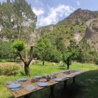 Old Jermuk, hotel en Akhkend