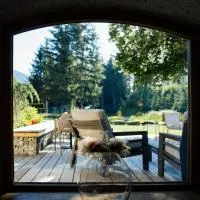 Hotel Gasthof Hirschentenne, hotel a Stams