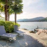 Bellariva Lakefront by Quokka 360 - flat with private pier, hotel i Montagnola