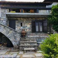 Lito's dream villa by the sea!, хотел в Амалиаполи