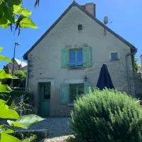 Maison proche Zoo de Beauval et des Châteaux., hotel em Orbigny
