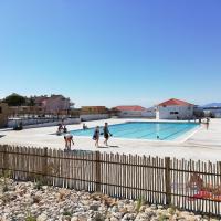 Exposé Plein Sud - Terrasse extérieure avec Vue magnifique sur le Canigou - PISCINE ouverte sauf le mardi -