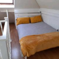 Nice double room in town