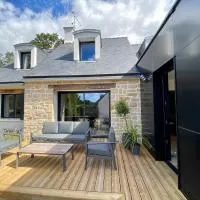 Villa H ste Marine, hotel en Combrit