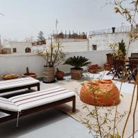 Cool loft in the old town with rooftop terrace and fireplace