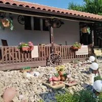Къща за гости УЮТ с. Жеравна, Hotel in Scherawna