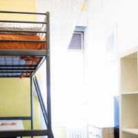 Room in Guest room - Kamchu Apartments single room Viale Libia 10