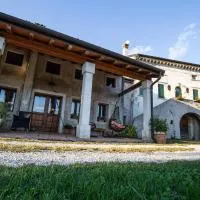 Agriturismo ValBarè, hotel en Fregona