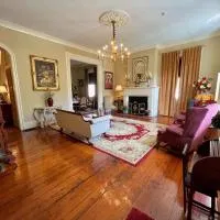 The Beaumont House Natchez，納奇茲的飯店