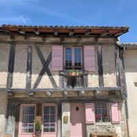Gite Oranis, maison de charme au cœur du Quercy blanc!, hotel in Monjoi