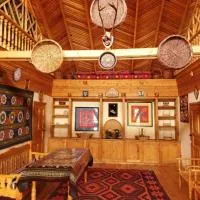 Ethno Guest House Caravan Tamchy โรงแรมในTamchy