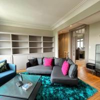 Appartement haut standing 125m2 / Parking privé plein centre-ville avec vue panoramique