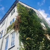 Gästezimmer am Weinberg, hotell i Suedstadt i Kassel